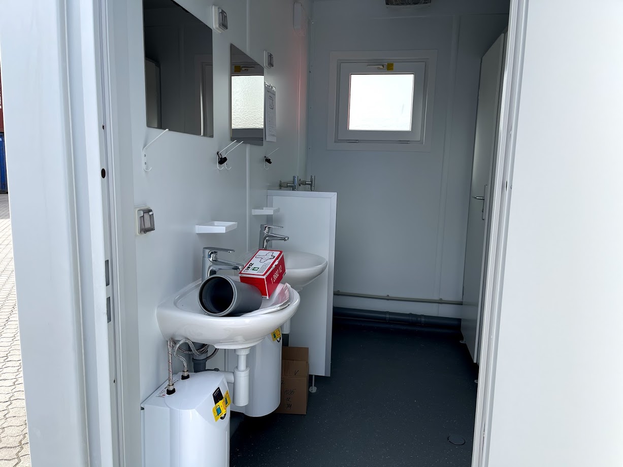Toilet kabine fra Containex, 022041787
